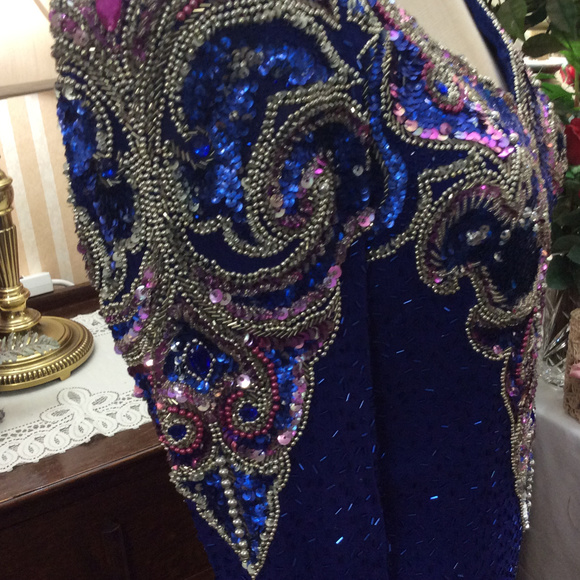 SOLD ... More Pics of Glitzy Silk Blue Sequin Gown - Picture 4 of 8